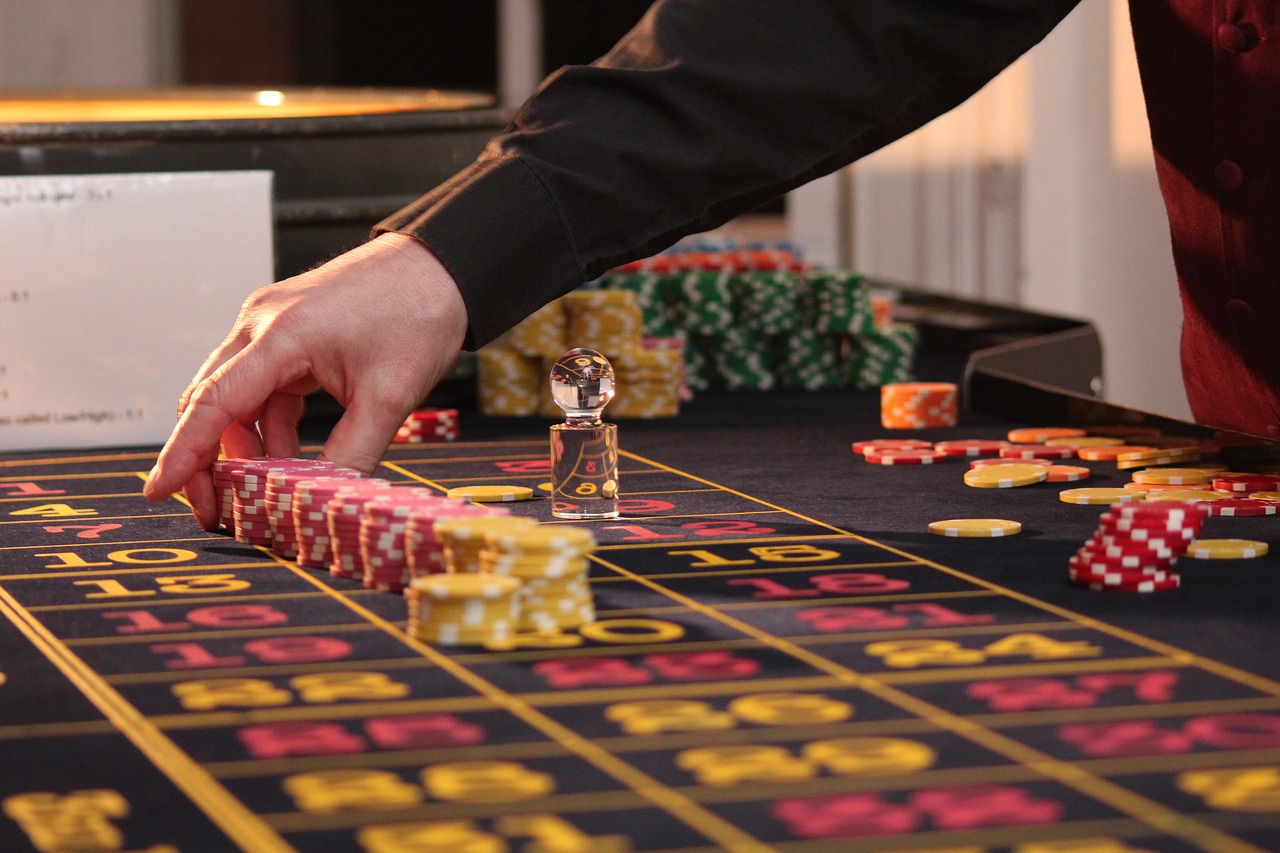 Live Online Casinos: The 21st Century Gambling