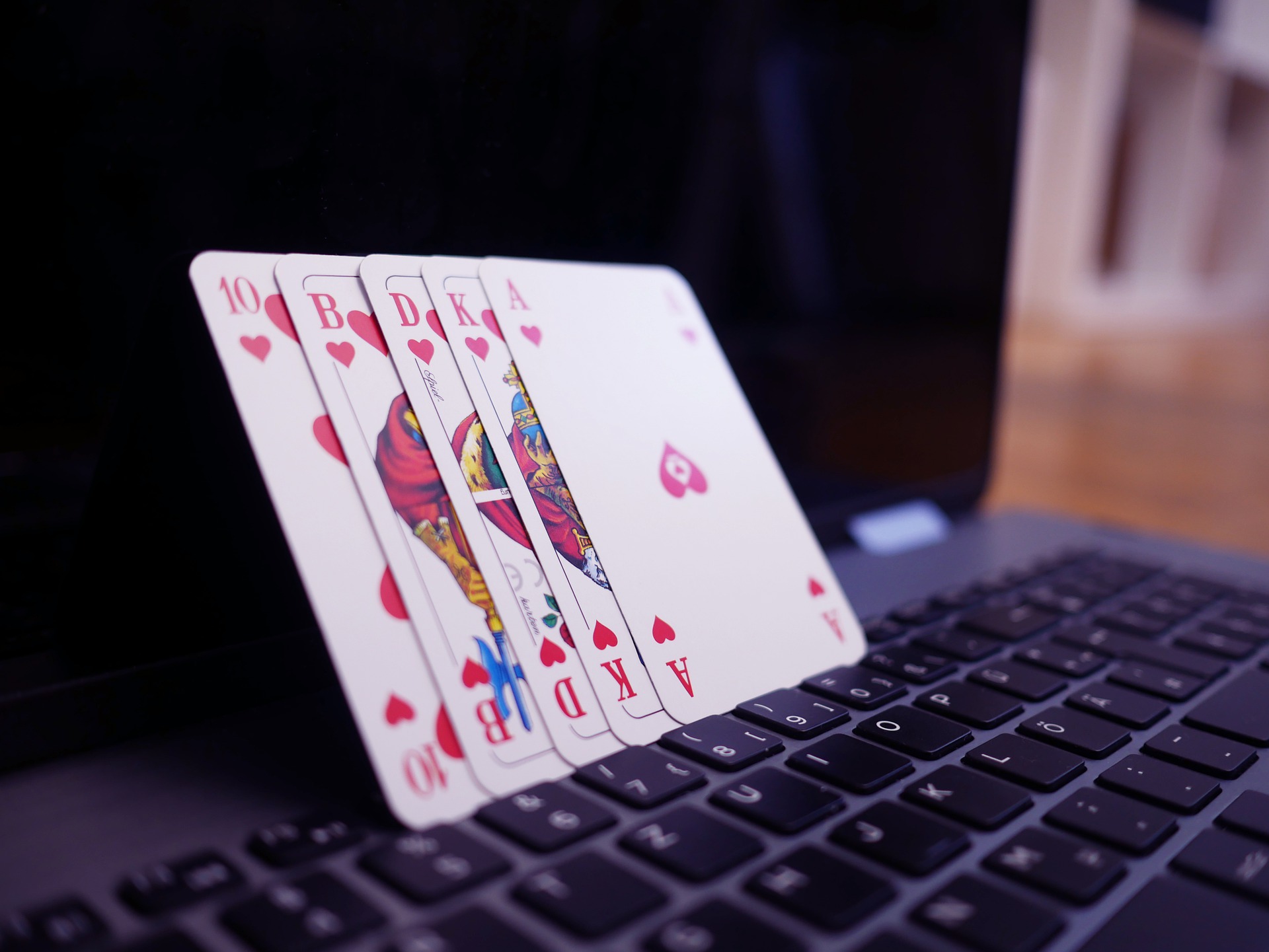Things to Know When Choosing a Gambling Site