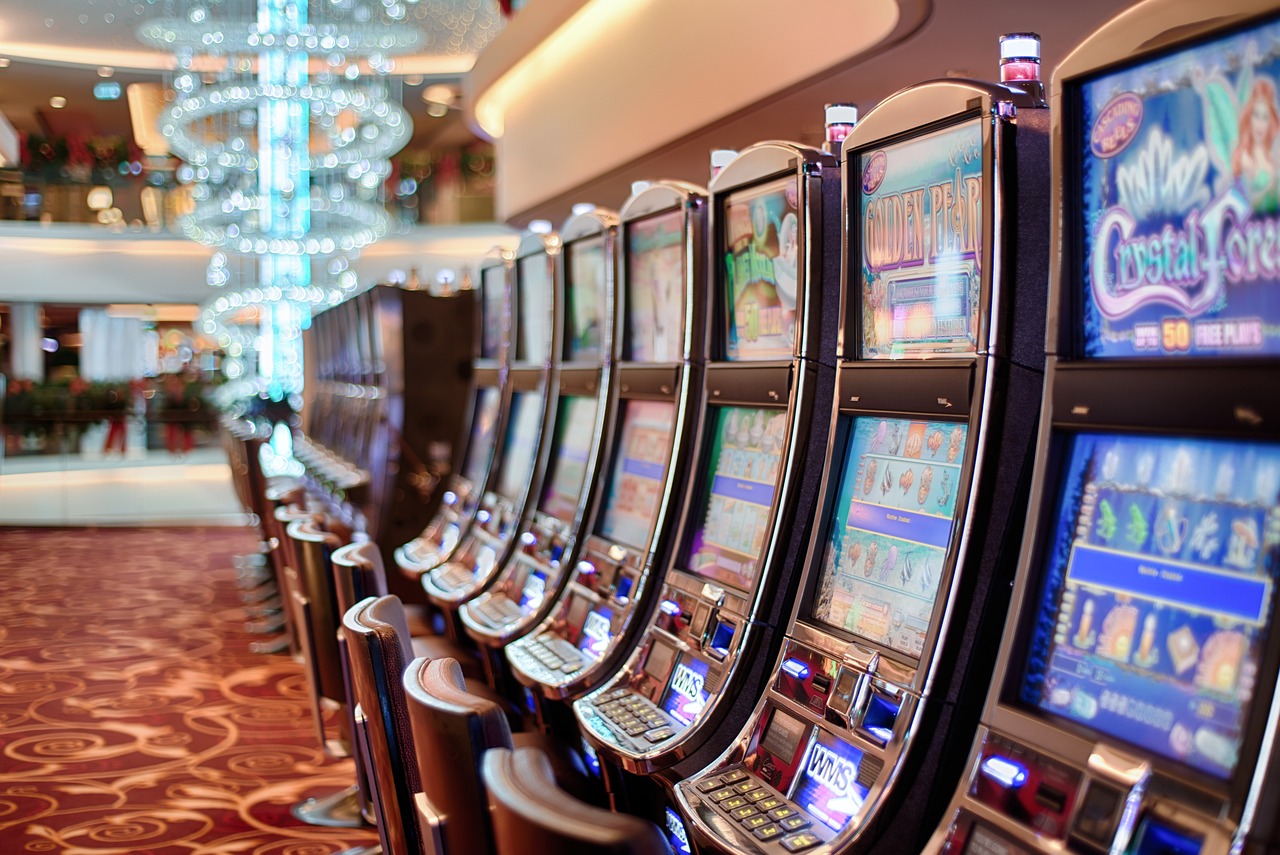 Slot Game Changers: Wilds, Scatters, Free Spins & Bonus Rounds Explained